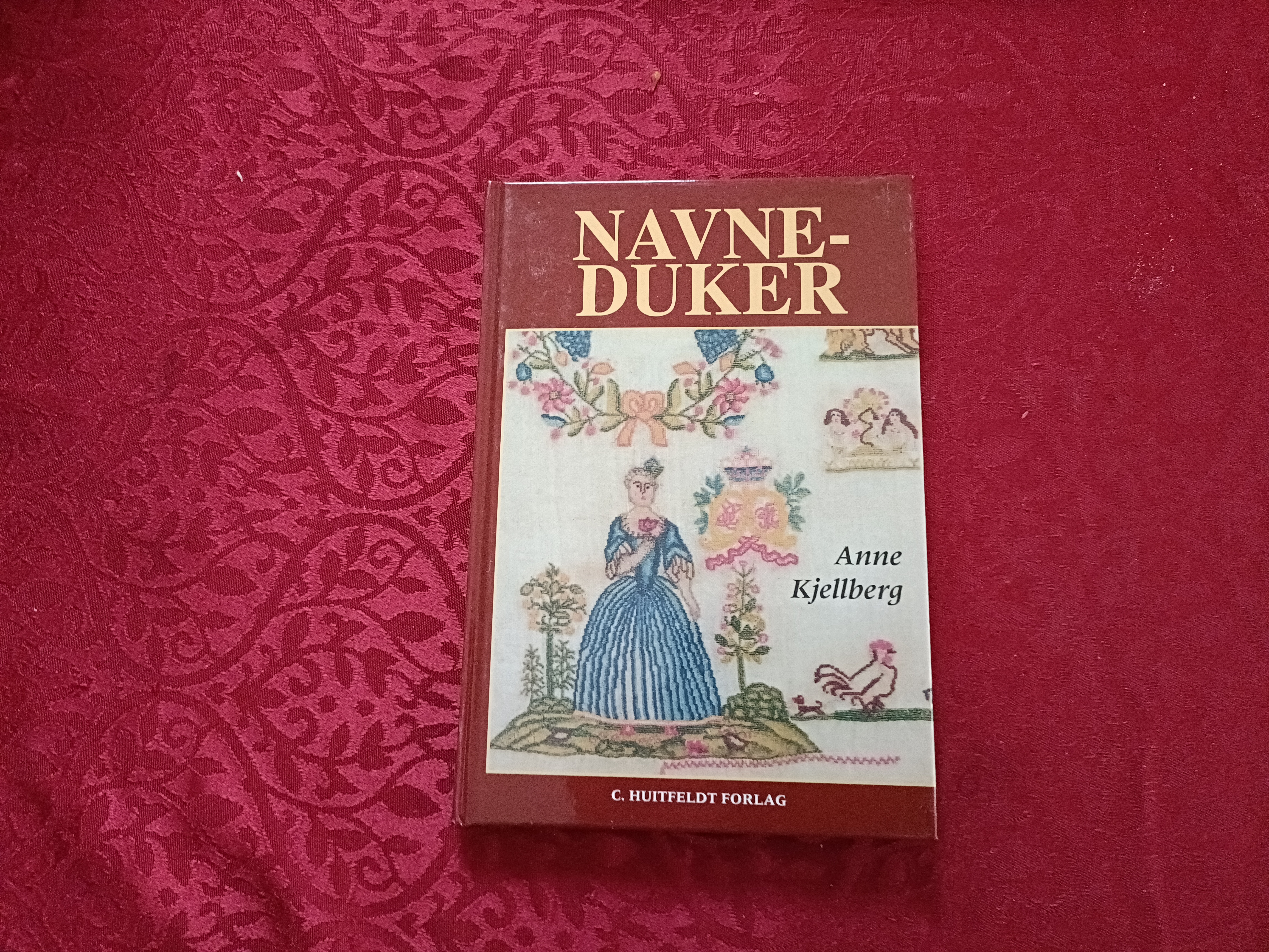 Navneduker