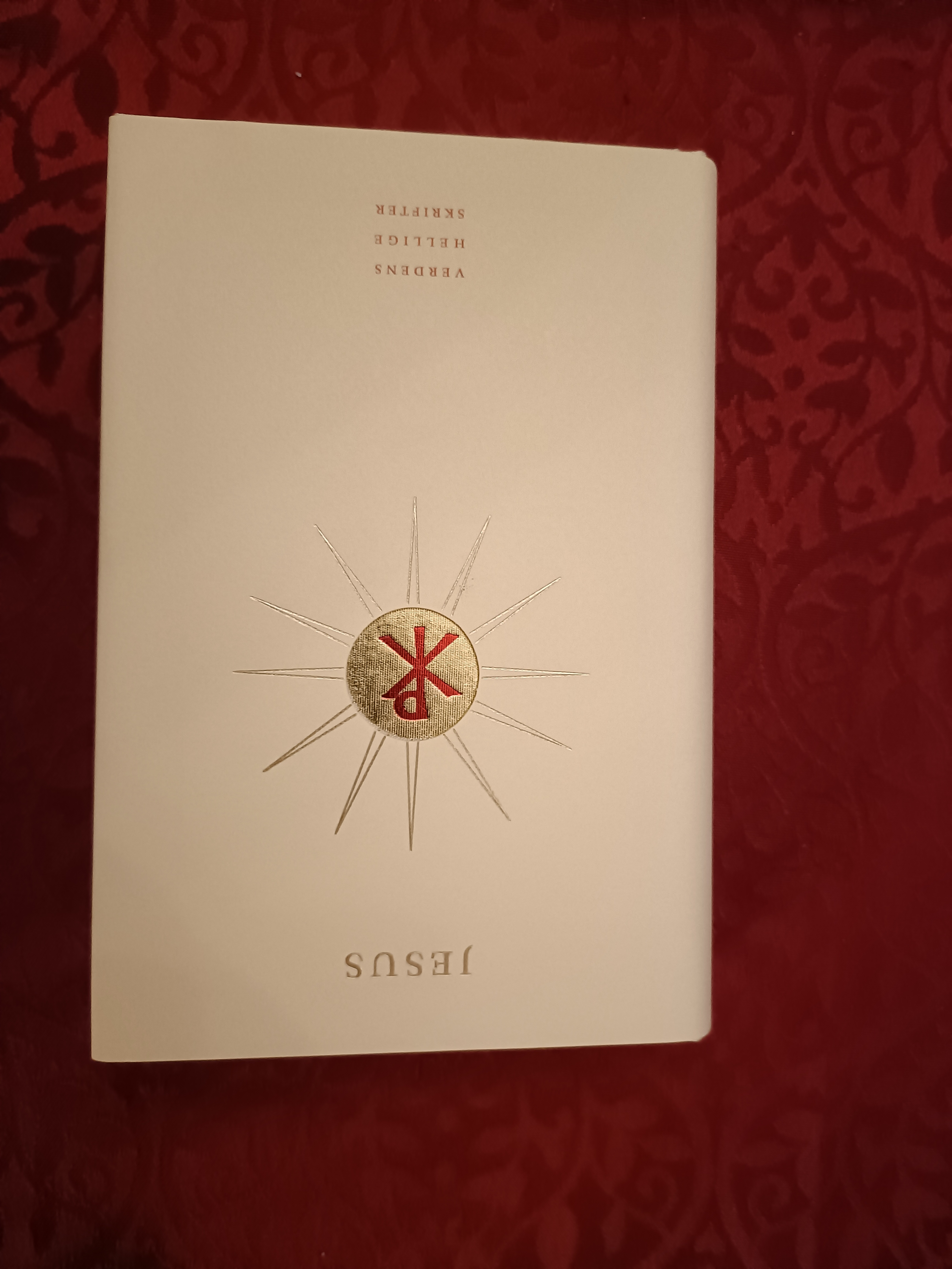 Konfutse. Samtalar. Omsetjing, kommentarar og innleing av ole Bjørn Rongen