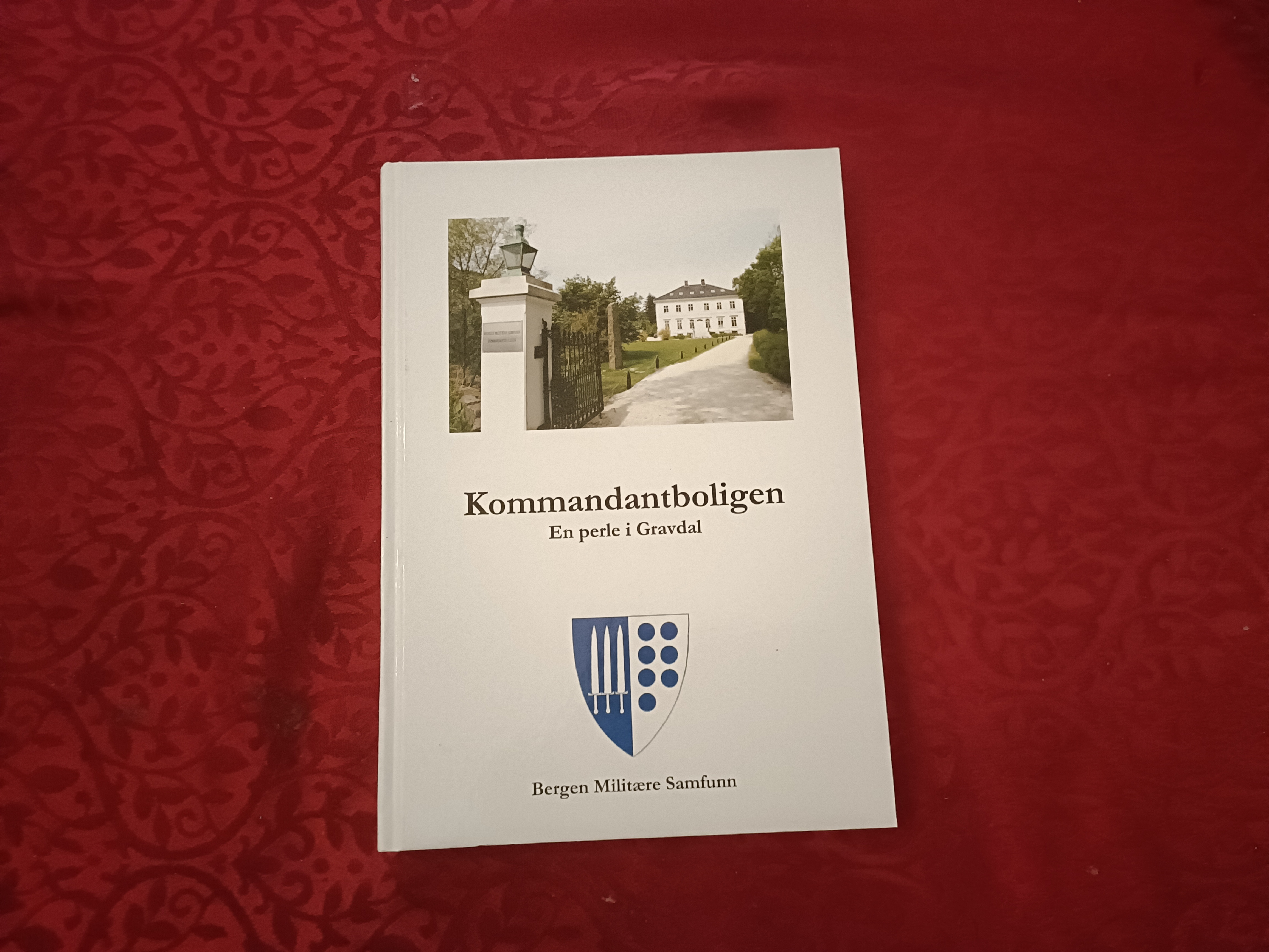 Kommandantboligen. En perle i Gravdal. 