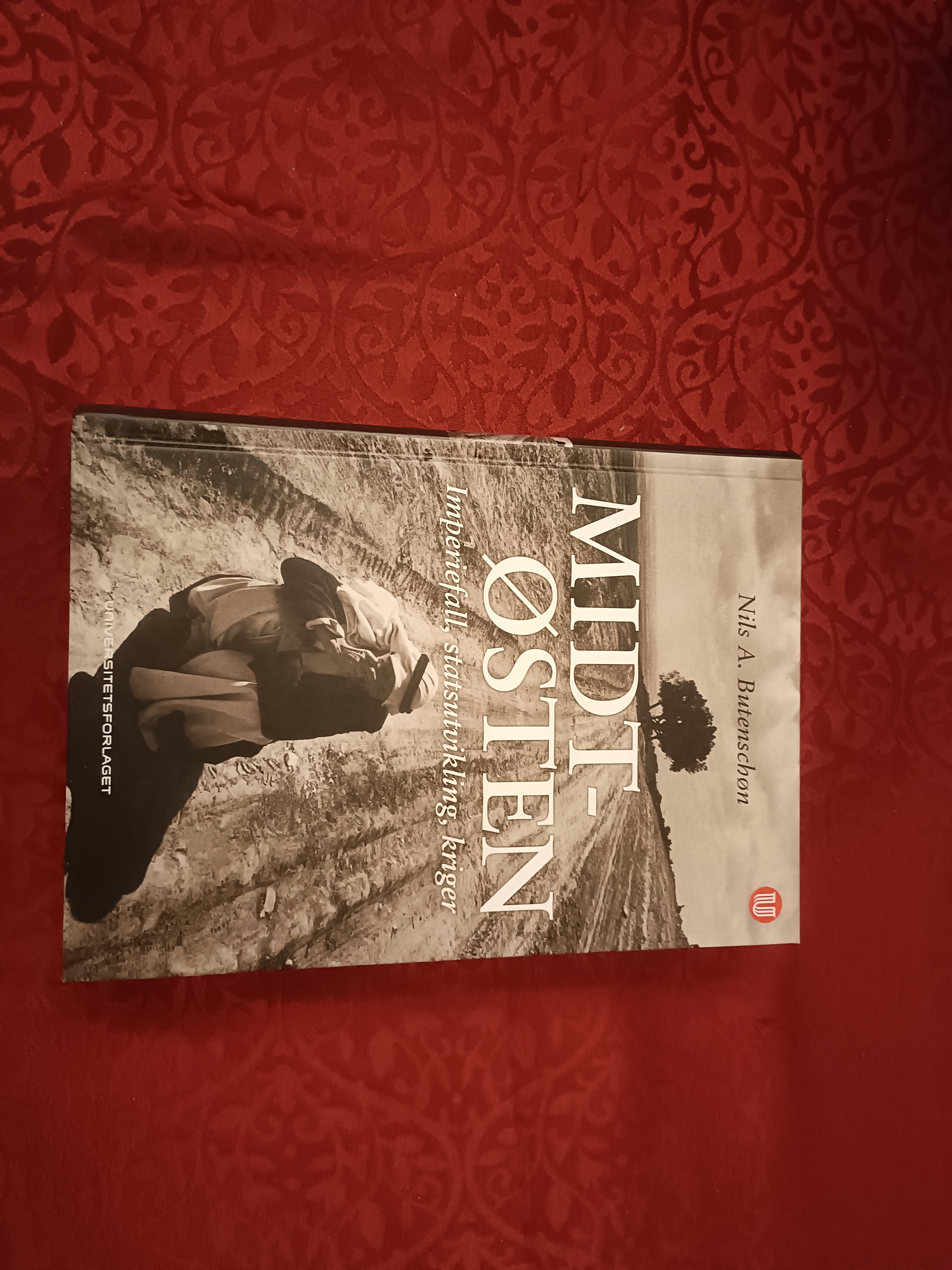 Midtøsten. Imeperiefall, statsutvikling, kriger.